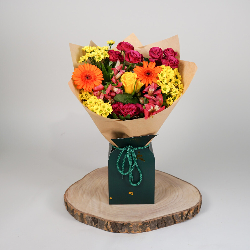 Vibrant Charm Giftbox-image-OPC-PKDGM69-NEW