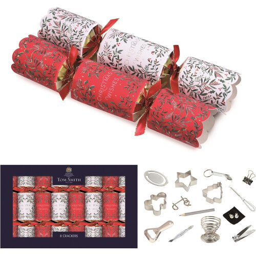 Tom Smith Pack 8 Red & White Foliage Eco Charity Christmas Crackers Family