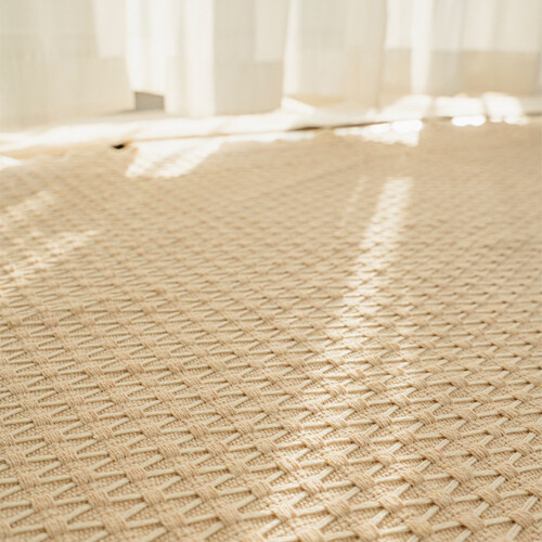 Thin Fabric Can Be Machine Washed. Cotton Bedside Blanket 2