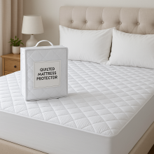 (DOUBLE: 135cm X 190cm ) 30cm Extra Deep Quilted Mattress Protector - Soft, Breathable & Anti-Allergenic Bed Cover