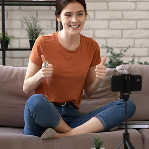 Fingertip Page Turner Wireless Remote Control for iOS Smartphones, Durable Design, White Color, Compact Size 1