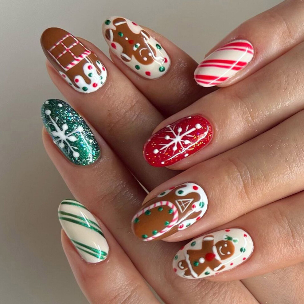False Nails with Gingerbreads Man Designs Christmas Press On