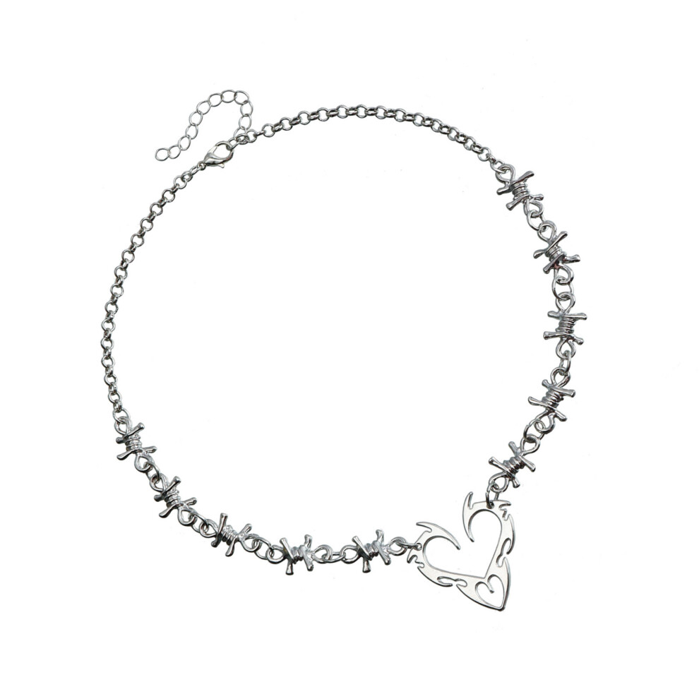 Sophisticated Love Heart with Thorns Necklace Charm Sturdy Alloy