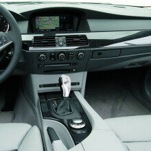 Kunststoff-Lenkstockhebelabdeckung für BMW 5er E60/E61
