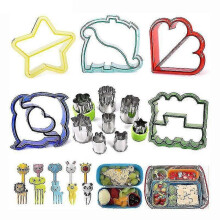 23pcs/set Sandwich Cutter with Cute Animal Shape Fruit Bread Crust Cutters