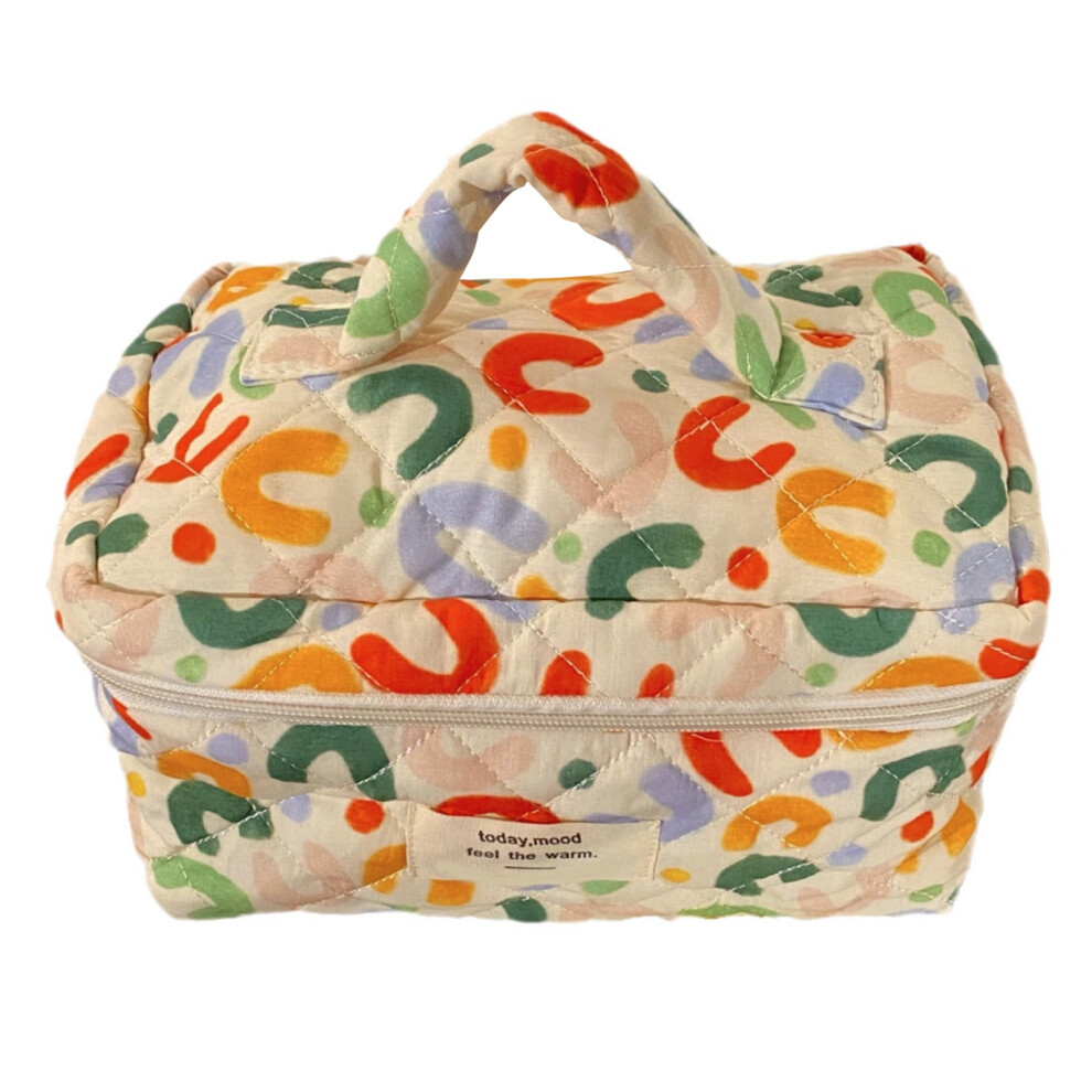 Versatile Makeup Storage Bag with Spacious Designs for Women