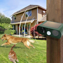 Outdoor Solar Ultrasonic Animal Repeller 367mm Waterproof