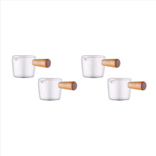 4 stk. gjennomsiktig glass med trehåndtak, fløtekanne. 100 ml