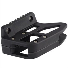 Réaménagement adapté au couvercle de protection de la plaque de protection 700