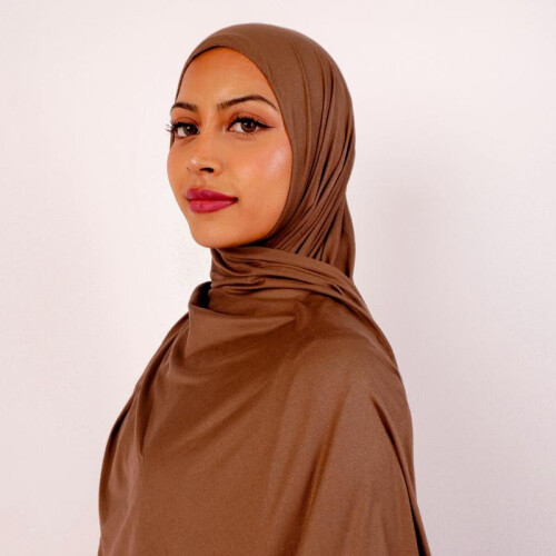 (Hazelnut) Flat Fit Cotton Jersey Hijab Soft & Stretchy