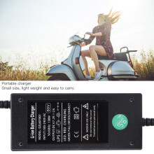 12AH Kunststoff Tragbare Powerbank für E-Scooter & Fahrrad, 67,2V 2A