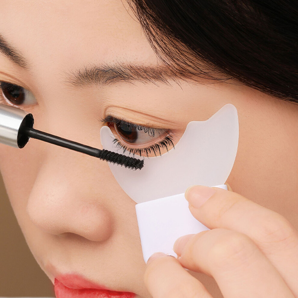 Silicone Eyeshadow Shield & Eyeliner Guard Tool for Makeup Application