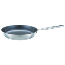Patelnia Fiskars All Steel 28 cm 1064745 z powłoką ceramiczną Ceratec