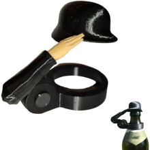 Beer Bottle Caps Helmets Black Soldier Salutes Design Dustproof Decorative For Party Veterans Enthusiasts