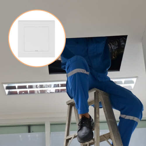 puerta de acceso plástica con clic, tapa abatible, interior 2