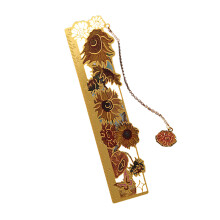 Metal Bookmarks with Chain Pendant Hollow Flower- sunflower.