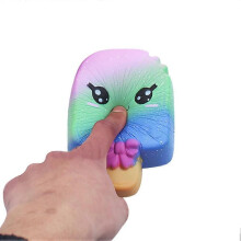 Simulations-Eiscreme-Spielzeug, mehrfarbiges Eiscreme-Plüschtier, Anti-Stress-Spielzeug für Kinder und