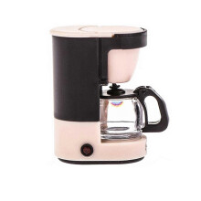 (Kaffeemaschine-Pink) 100% brandneues Mini-Kaffeemaschinenmodell, 1:12 Miniatur-Spielzeug aus Kunststoff,