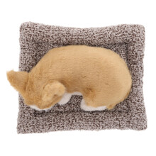 auto con peluche cane realistico che