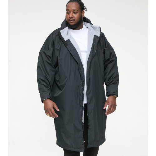(Black, 5XL) D555 WEBBER Sherpa Lined Showerproof Changing Robe For Men 2