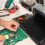 pcb-ablagerack 25 einschübe l-förmig für leiterplatten und gpu-halter 10