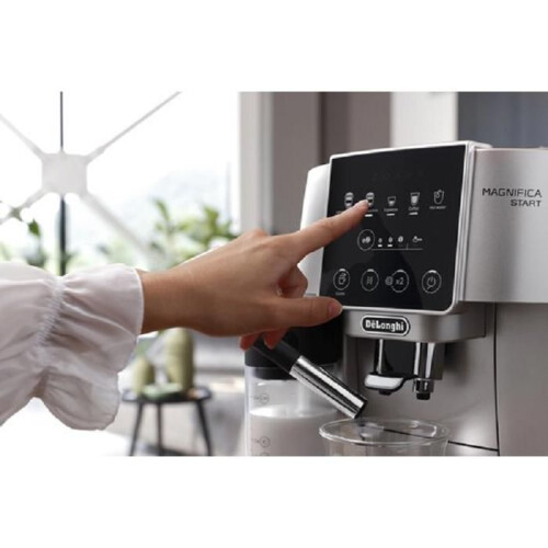 De'Longhi De Longhi ECAM220.80.SB Magnifica Start Automatic Coffee Machine - Black/Silver 2