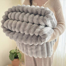 (Silver, 200*240) Super Soft Faux Fur Ribbed Fleece Throw Blanket – Winter Warm Double/King Size, Ideal for Bed, Sofa, or Chair couch