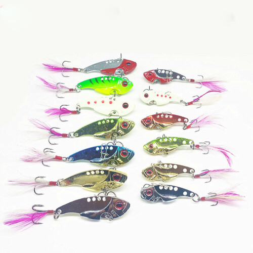 4 pezzi esche rigide metallo wobble spoon piumate con amo 7 g 2