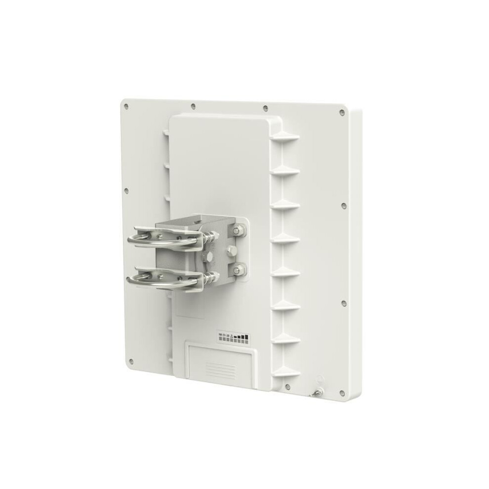MikroTik QRT-5 Robuste Outdoor-Panelantenne mit integriertem RB911G-5HPnD, NEU - Image 4