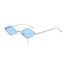 einzigartige vintage sonnenbrille parallelogramm-design mit anhänger