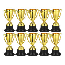 10 Unidades Troféu Mini Dourado Em Plástico Com Base Preta