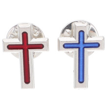 2 . broche santa , pin religioso para traje