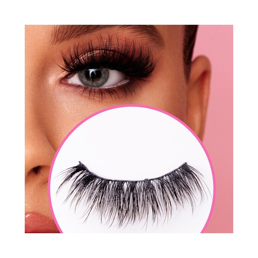 Cream (No.26) Peaches & False Eyelashes