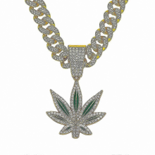 18k Gold Plated Leaf Pendant Necklace for Men - Stylish Hip Hop Jewelry Inspired by Nature - Unique Gift Choice