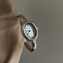 (Silver ribbon and white face (Roman scale)) Bathtub watch, ladies' rose gold diamond bezel, niche design, light luxury and high-end oval bracelet watch