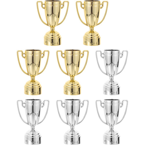 8Pièces Mini Trophées Colorés En ABS Pour Décor Et Récompenses