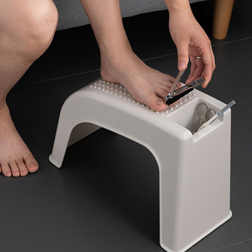 in per pedicure sgabello bagno bianco 1