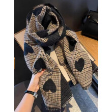 (Black, one-size) Fashionable Plaid & Heart Pattern Tassel Decor Scarf, Casual Soft Warm Shawl for Fall & Winter, Fashion Accessories for Women & Men