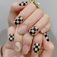 Press On Nails Short Oval Fake Nails French Acrylic Full Cover False Nails for Women And Girls24pcs