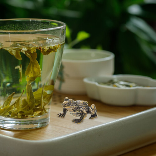 3pcs Brass Frog Figurine Tea Pet for Home Decor 2