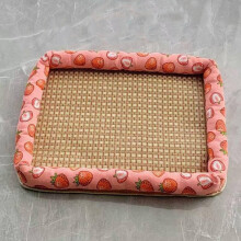 Natural Rattan Pet Bed Mat Cooling Summer Mat For Dogs And Cats Woven Breathable Square Washable Bed With Edge 50x61 Cm