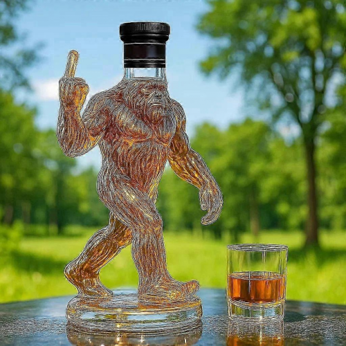 Whiskey Decanter 350ml Glass Material Eagle DesignBigfoot B