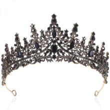 Vintage Black Rhinestone Tiara Crown Headband with Pin for Wedding Brides, Elegant Baroque Style Hair Accessory for WomenBlack15.00X15.00X6.50CM