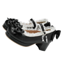 1 paio scarpe con alto, primaverili