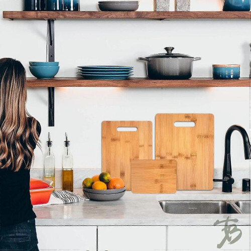 3 Piece Bamboo Cutting Board Set, 3 Different Sizes 2