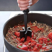 (Signal Black*1 pc+Red*1 pc, one-size) Kitchen Manual Meat Chopper, 1 Piece Multifunctional Meat Masher, Handheld Food Chopper, Vegetable Salad Chopper, Kitchen Gadgets