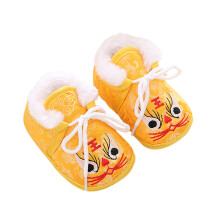 1 paar kinder winterschoenen, geborduurde vrijetijdsschoenen