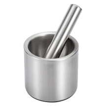 satzt mit stößel, knoblauchpresse, reibeschale