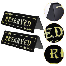 2 . tischreservierungsschilder „reserved“ für und
