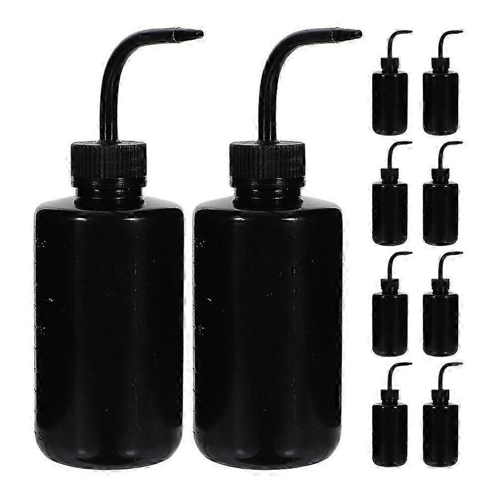 Pack of 10 plastic squeeze bottles for watering flowers